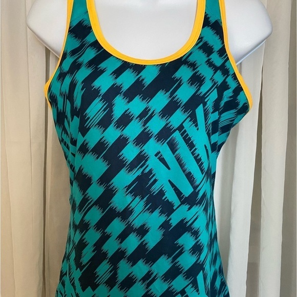 Nike Tops - Nike Tank Top